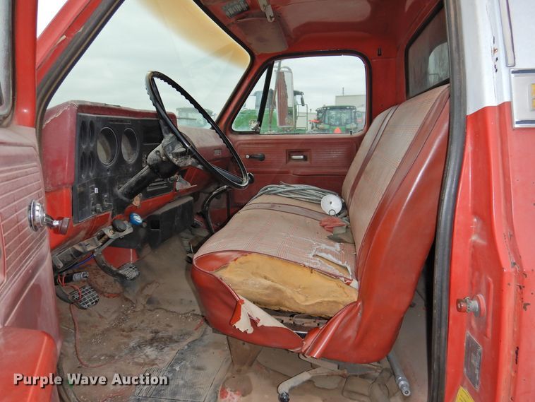 image for item DI0076 1977 Chevrolet C65 grain truck