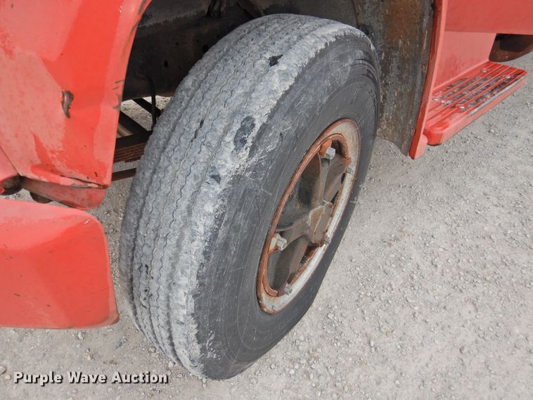 image for item DI0076 1977 Chevrolet C65 grain truck