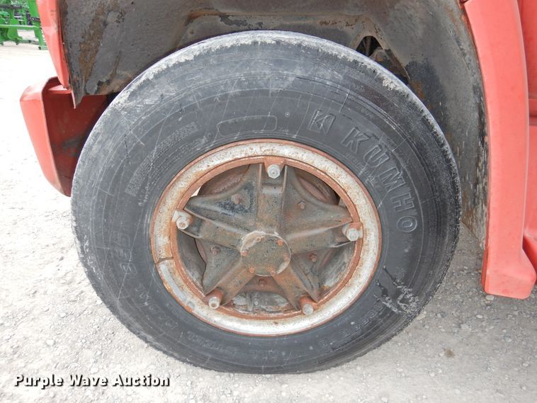 image for item DI0076 1977 Chevrolet C65 grain truck