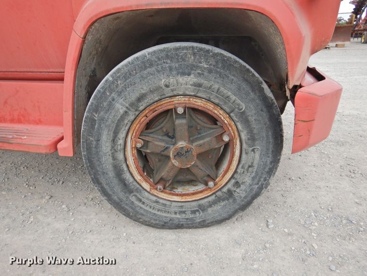 image for item DI0076 1977 Chevrolet C65 grain truck