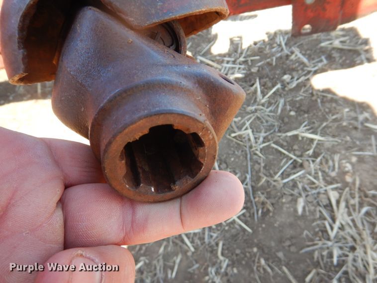 image for item DJ3106 New Holland Hayliner 278 small square baler