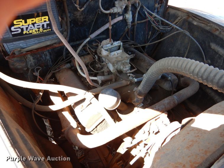 image for item DJ3109 1950 Ford F6 grain truck