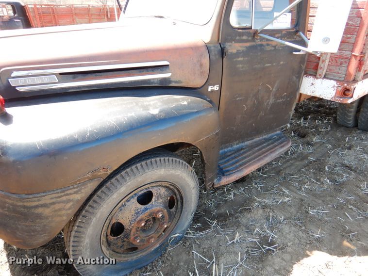 image for item DJ3109 1950 Ford F6 grain truck