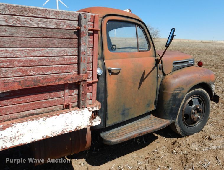 image for item DJ3109 1950 Ford F6 grain truck