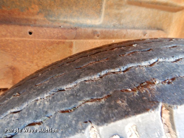 image for item DJ3109 1950 Ford F6 grain truck