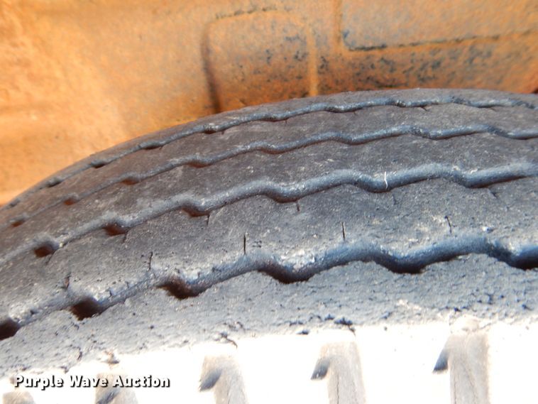 image for item DJ3109 1950 Ford F6 grain truck