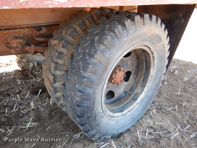 image for item DJ3109 1950 Ford F6 grain truck