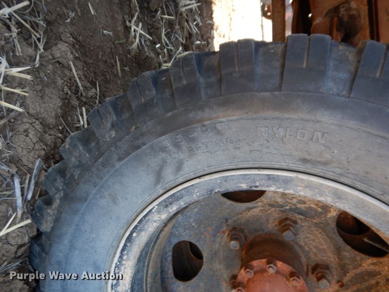 image for item DJ3109 1950 Ford F6 grain truck