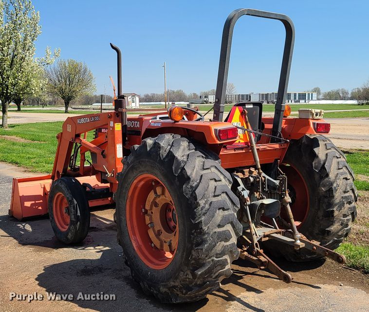 image for item EL9792 Kubota M5400 tractor