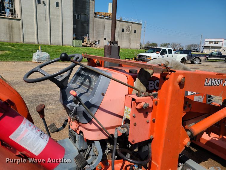 image for item EL9792 Kubota M5400 tractor