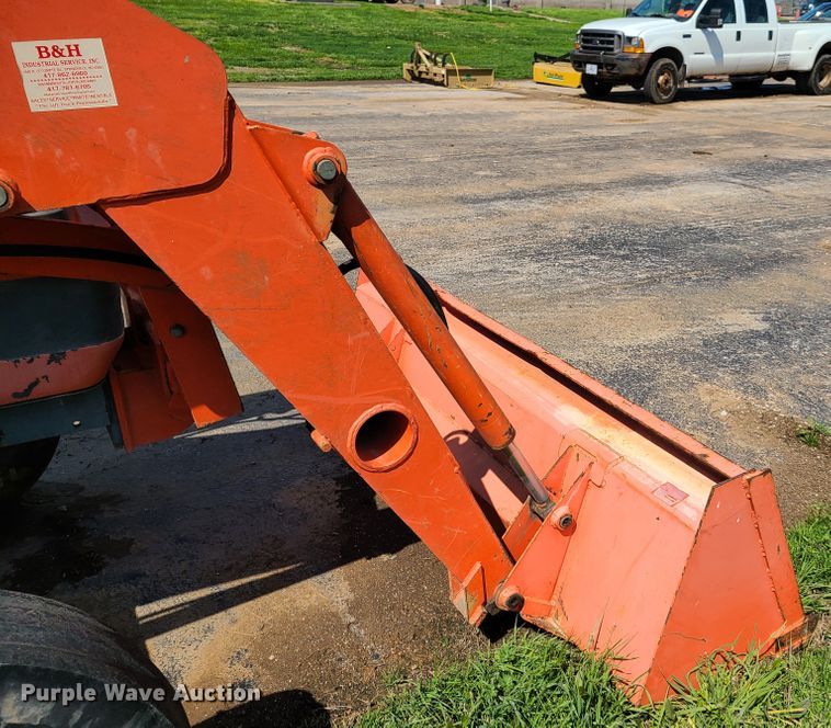 image for item EL9792 Kubota M5400 tractor