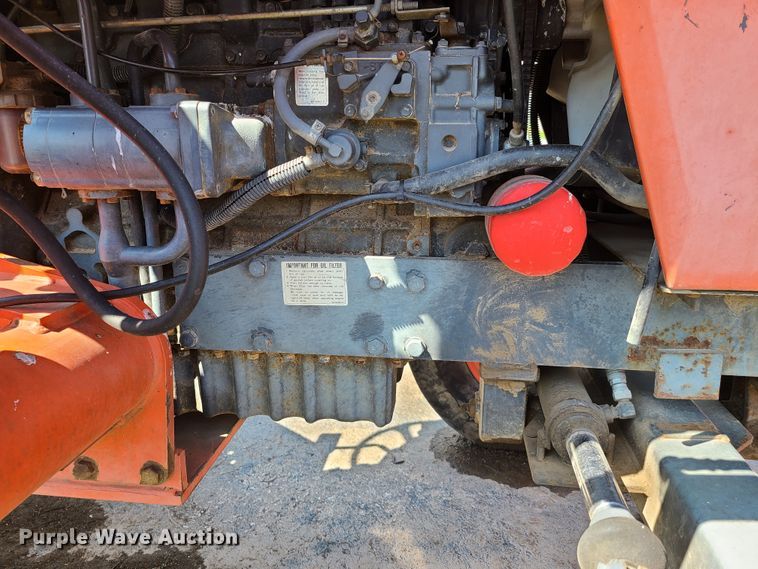 image for item EL9792 Kubota M5400 tractor