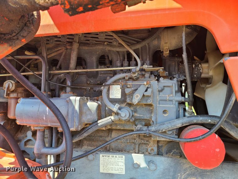 image for item EL9792 Kubota M5400 tractor