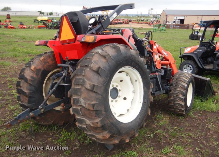 image for item ES9558 2007 Branson 4720i MFWD tractor