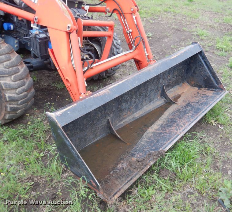 image for item ES9558 2007 Branson 4720i MFWD tractor