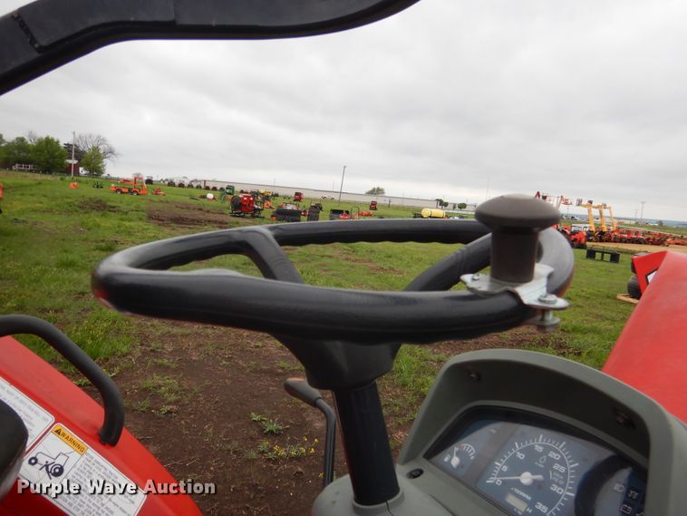 image for item ES9558 2007 Branson 4720i MFWD tractor