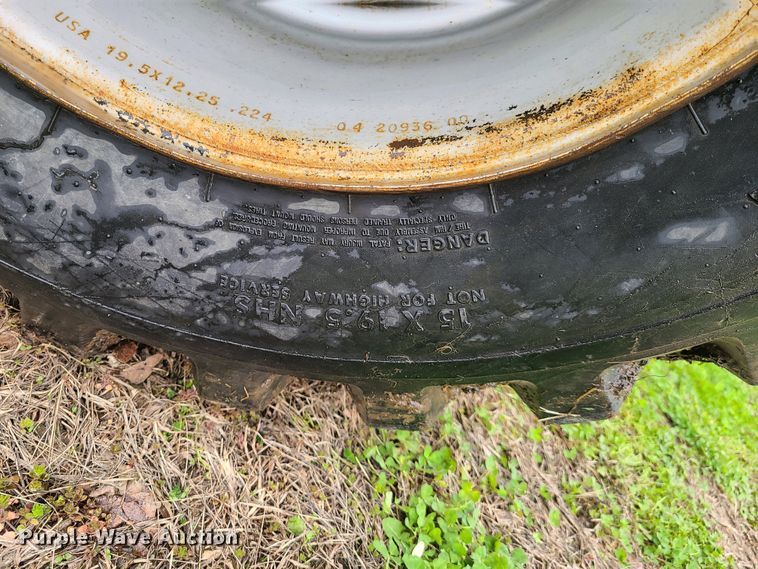 image for item EZ9119 Case IH DX33 tractor