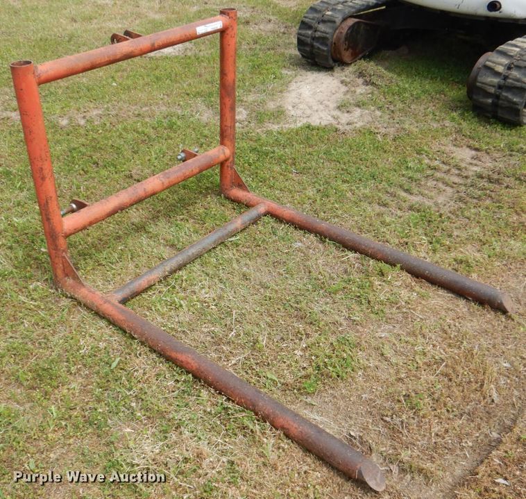 image for item FW9255 Bale spear