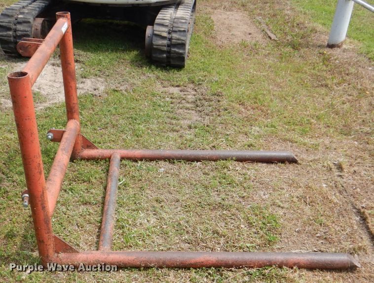 image for item FW9255 Bale spear