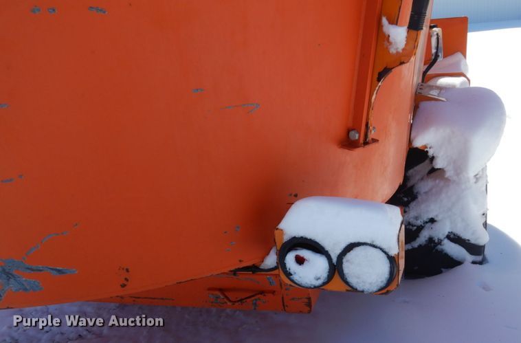 image for item FX9077 Valmetal 700 feed mixer