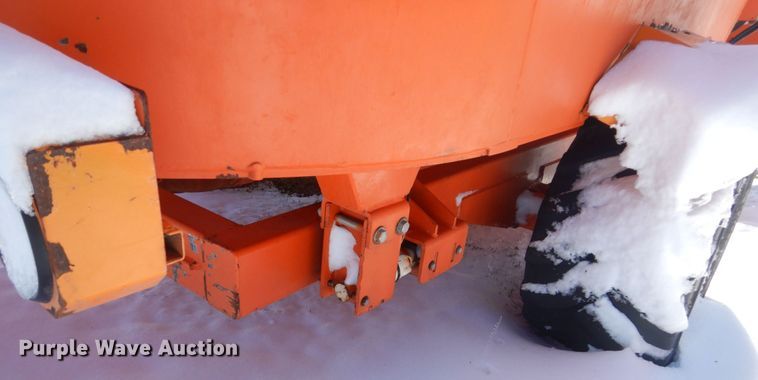 image for item FX9077 Valmetal 700 feed mixer