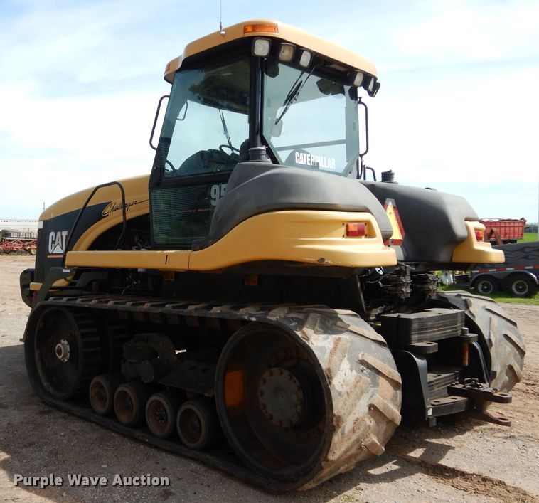 image for item GK9148 1998 Caterpillar Challenger 95E tractor