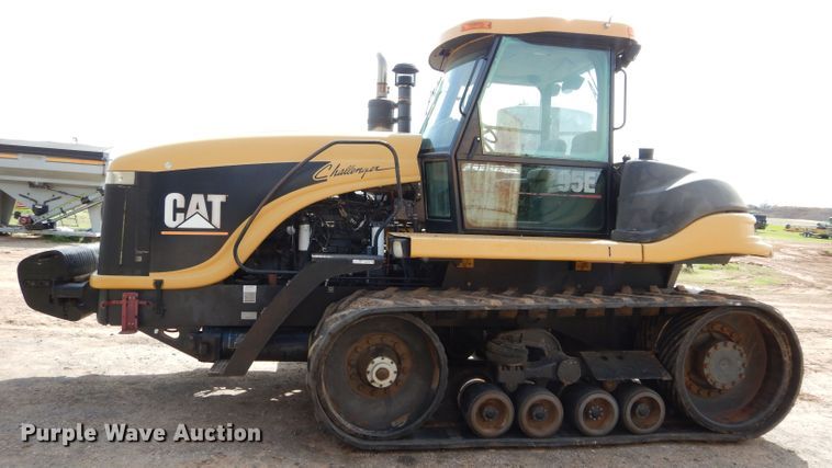 image for item GK9148 1998 Caterpillar Challenger 95E tractor