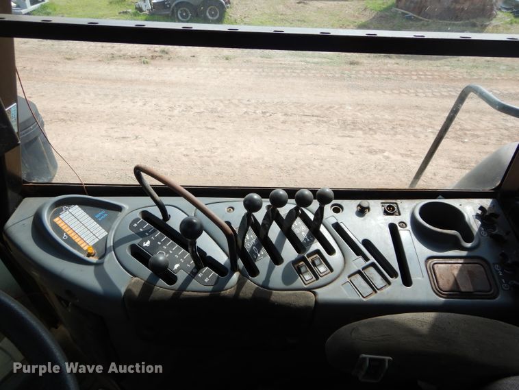 image for item GK9148 1998 Caterpillar Challenger 95E tractor