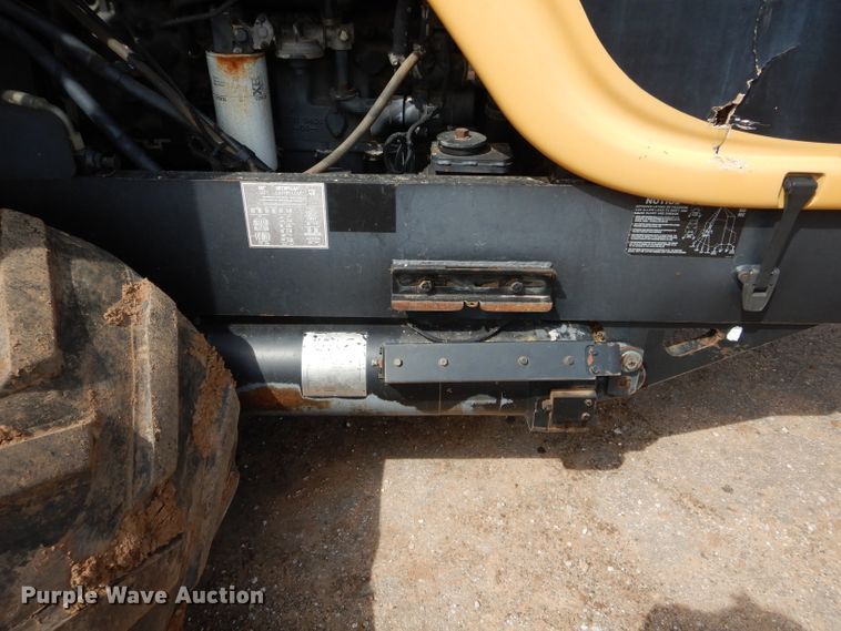 image for item GK9148 1998 Caterpillar Challenger 95E tractor