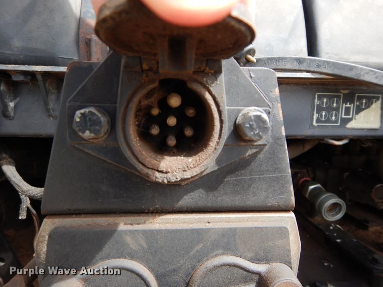 image for item GK9148 1998 Caterpillar Challenger 95E tractor