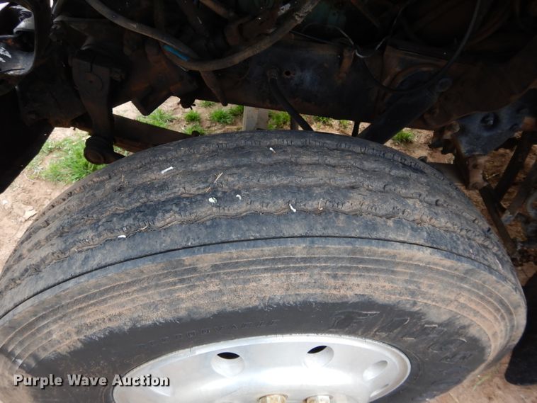 image for item GK9150 1977 Ford F900 grain truck