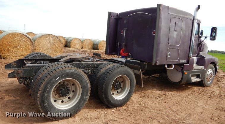 image for item GK9151 1990 Kenworth T600 semi truck