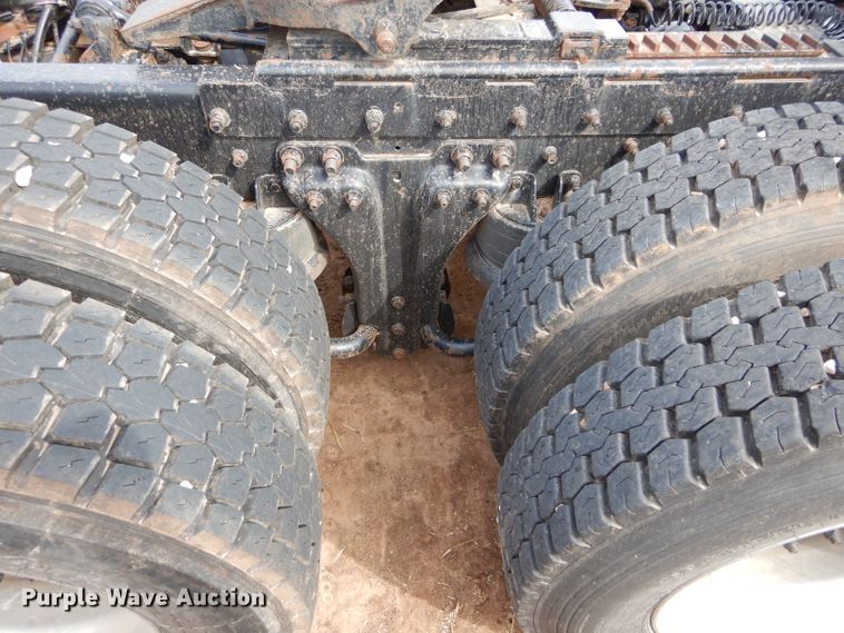 image for item GK9151 1990 Kenworth T600 semi truck