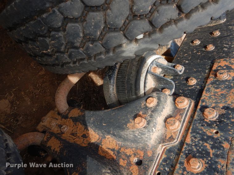 image for item GK9152 1993 Kenworth semi truck