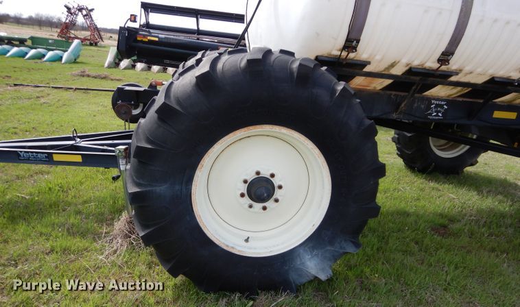 image for item GK9153 Yetter nurse tank trailer