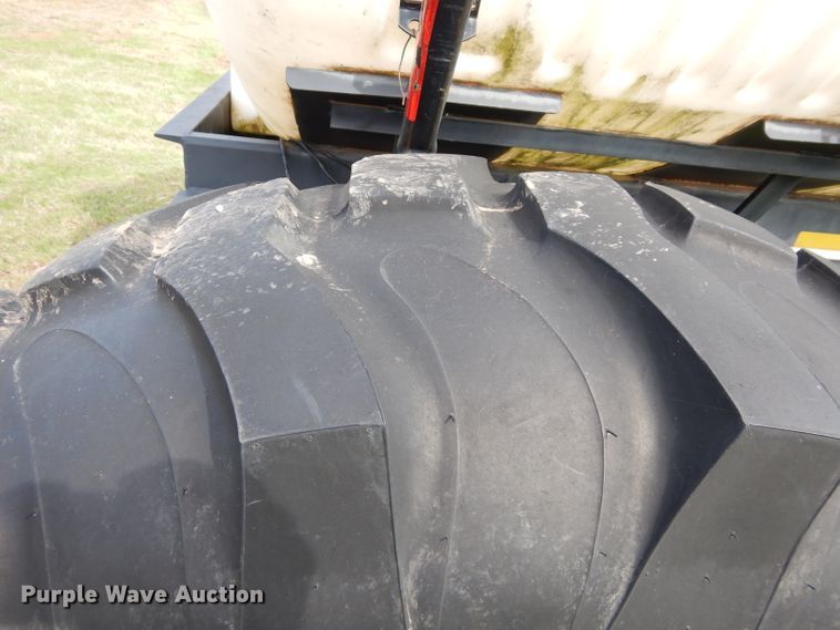 image for item GK9153 Yetter nurse tank trailer