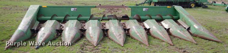image for item GK9155 John Deere 843 corn head