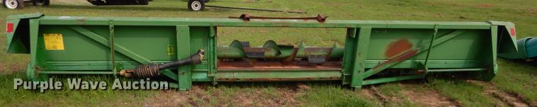 image for item GK9155 John Deere 843 corn head