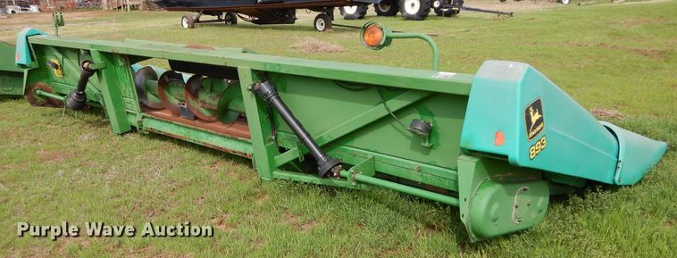 image for item GK9156 John Deere 893 corn head