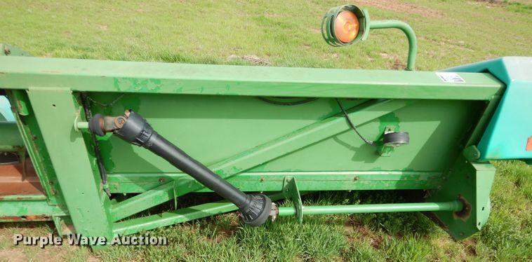 image for item GK9156 John Deere 893 corn head