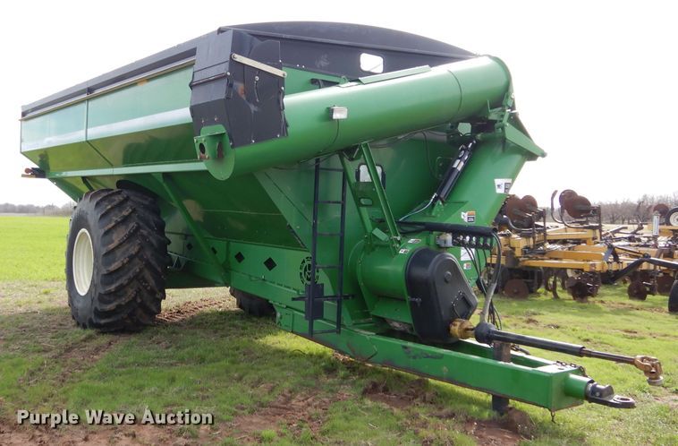 image for item GK9158 Unverferth 1110 grain cart