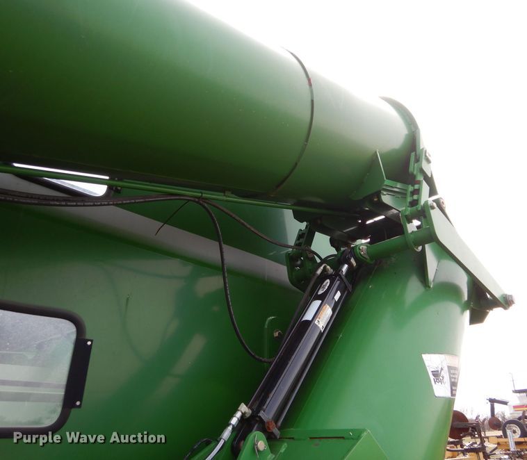 image for item GK9158 Unverferth 1110 grain cart