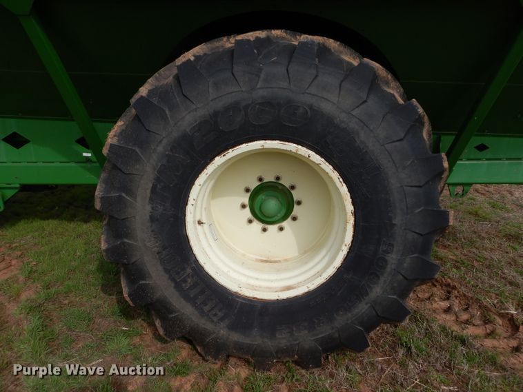 image for item GK9158 Unverferth 1110 grain cart