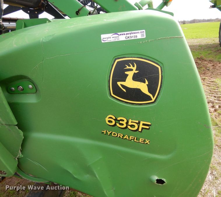 image for item GK9159 2004 John Deere 635F flex head