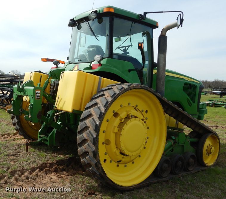image for item GK9161 2002 John Deere 8420T tractor