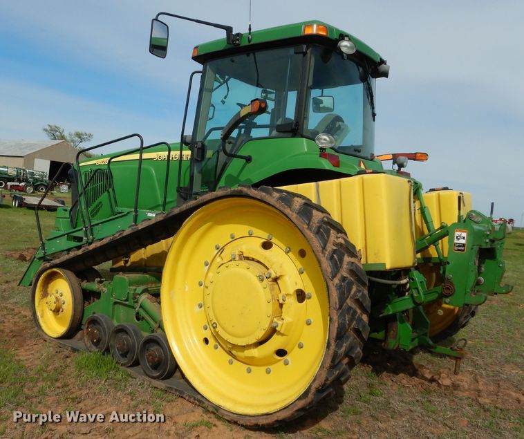 image for item GK9161 2002 John Deere 8420T tractor