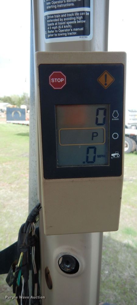 image for item GK9161 2002 John Deere 8420T tractor