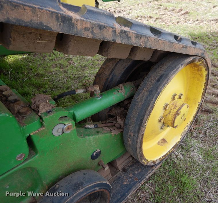 image for item GK9161 2002 John Deere 8420T tractor