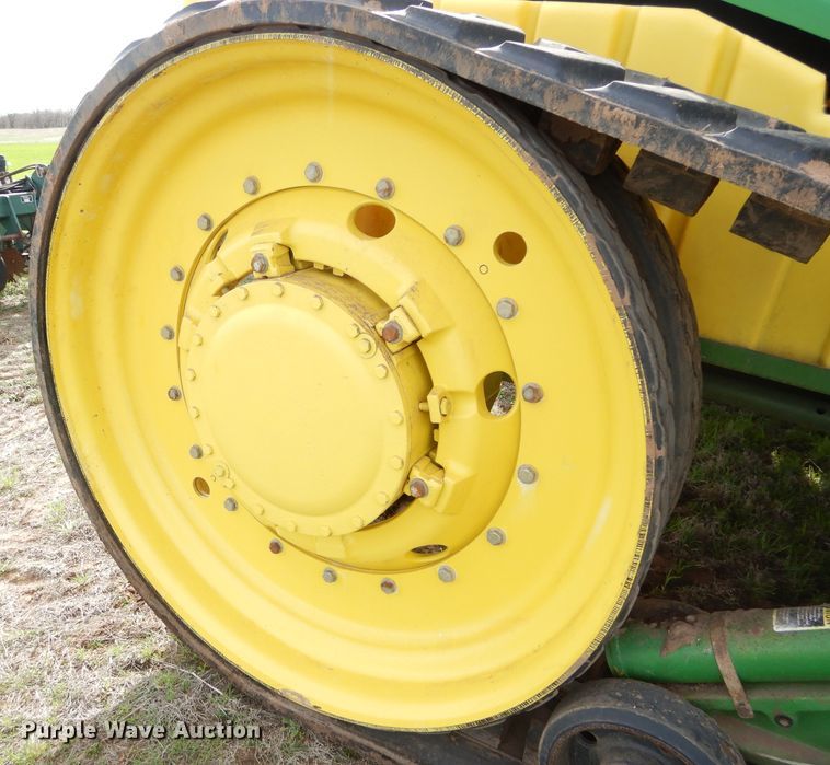 image for item GK9161 2002 John Deere 8420T tractor