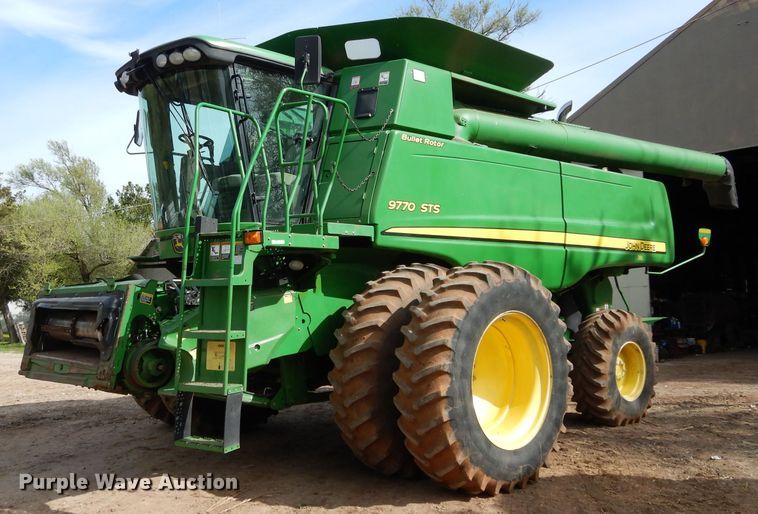 image for item GK9163 2009 John Deere 9770 STS combine